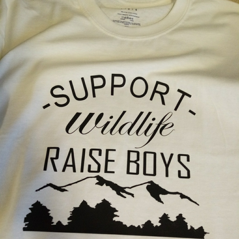 🏕Raise boys tee custom options!!